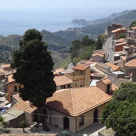 Hotel Diffuso Borgo Da Sara 3*