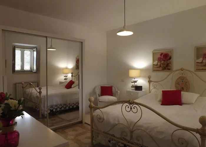 Diffuso Borgo Da Sara Hotel